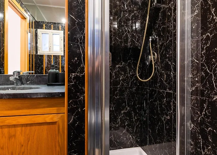 Classy & Refined Near Ada By Ndp Rent * Rome